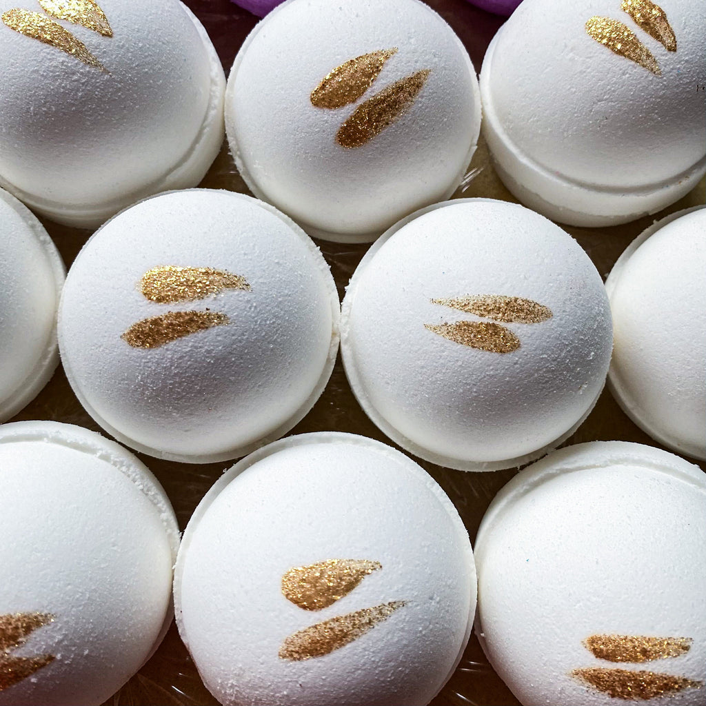 Bath Bomb - Almond Milk & Sea Salt