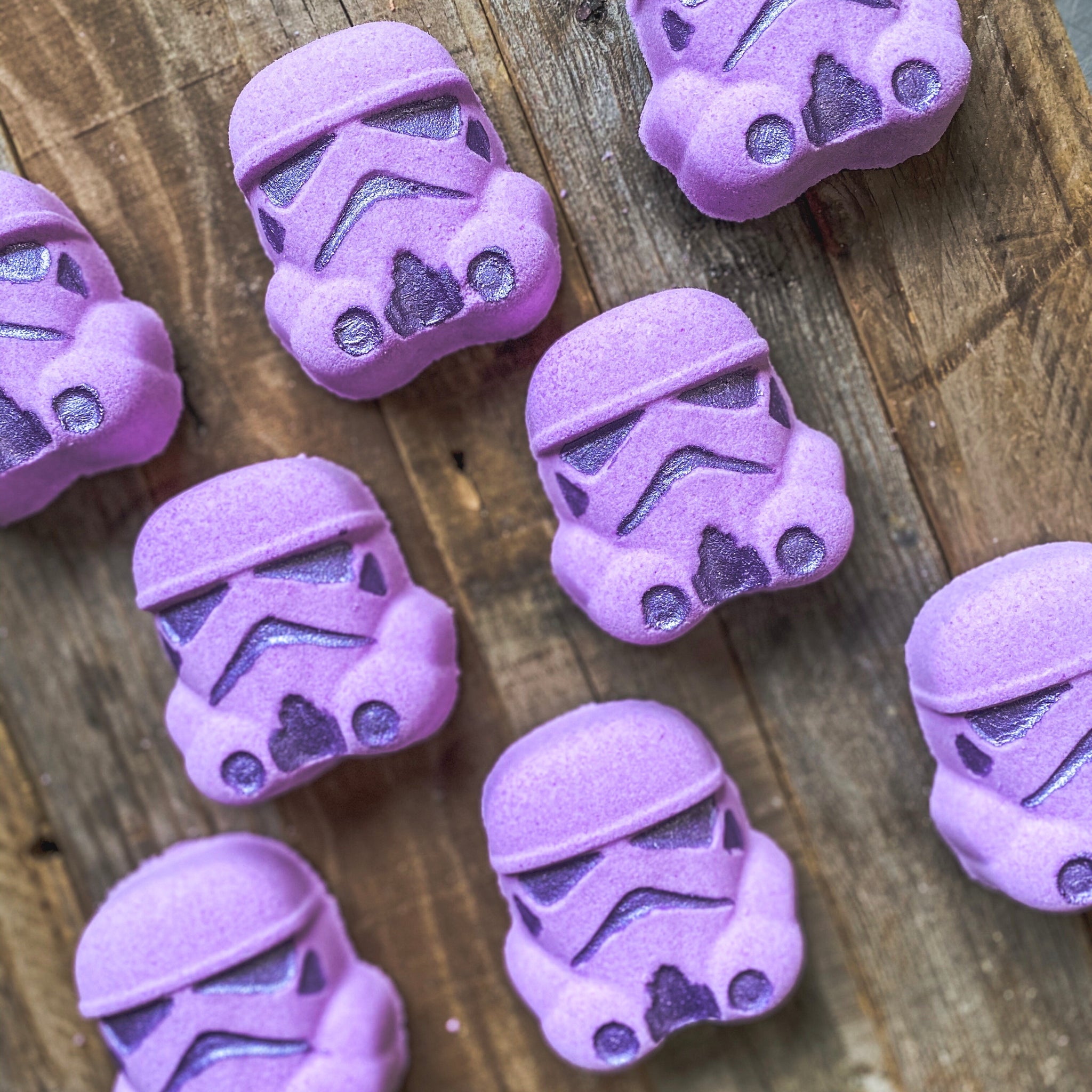 Foaming Adult Bath Bomb - Lavender Vanilla Storm Trooper